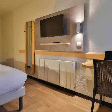 Hotel Ibis Budget Aix Les Bains - 2*