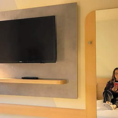 Ibis Budget Aix Les Bains -