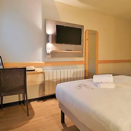 Hotel Ibis Budget Aix Les Bains - 2*