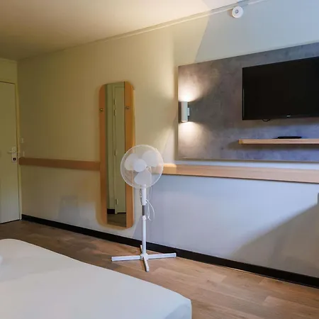מלון Ibis Budget Aix Les Bains -